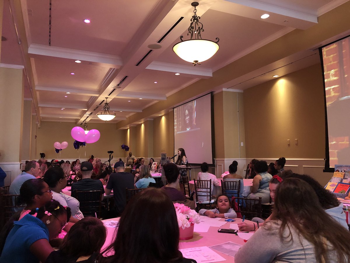 SWMO_NOW's tweet image. The 4th Annual Amazingly Me Girls Empowerment Conference is underway with poetry by Miss Anastasia!