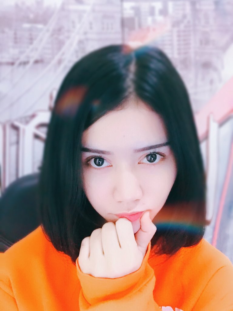 NeviElshad's tweet photo. 🐰🐰 https://t.co/3JJRSW3lIc