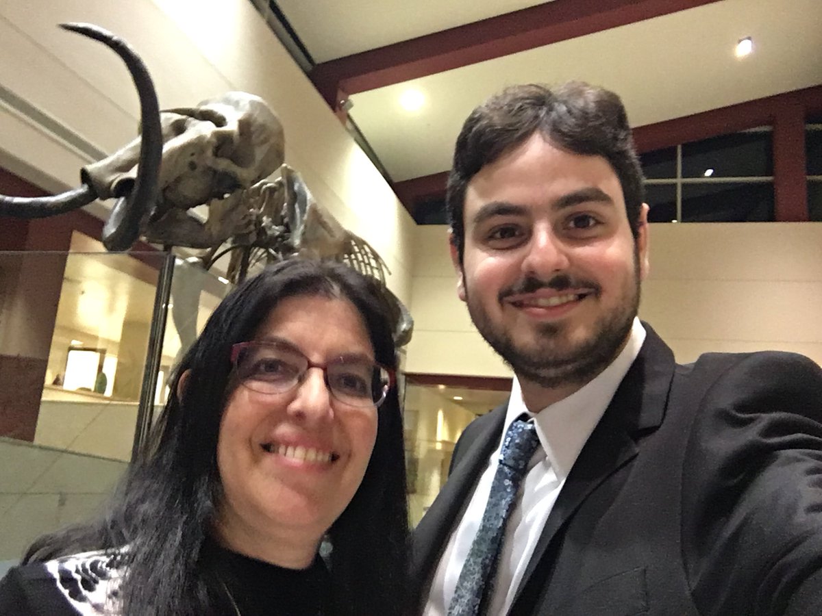 jdrochlin's tweet photo. One last selfie with @BookDoctorDara and the Mammoth to wrap up the #CommAwards. #FullyCommWeek https://t.co/x5NlKYJTRL