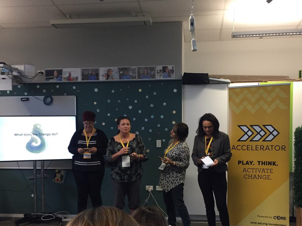 CliveFrancisNZ's tweet photo. @nzvh and team pitching their #accelerator2018 idea about effective teams https://t.co/yKBXCAMteB