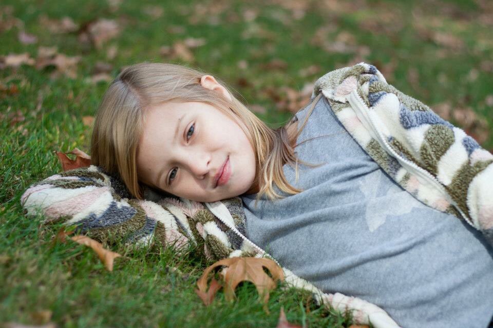 abbyrob18's tweet photo. Happy #oldheadshotday from the time I thought I’d be famous and needed professional headshots at the age of 12 💀 https://t.co/Nm4mvuGhq6