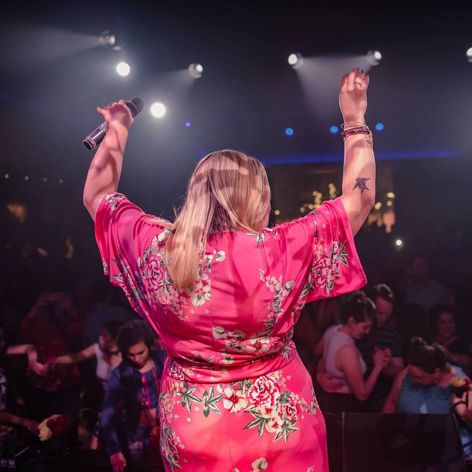 ANNOUNCEMENT: @BidiBidiBanda (A Selena Tribute Band) LIVE in Downtown Marble Falls at @BrassHall on Saturday, May 26th. Click Here for Tickets: (em-direct.com/bidibidibanda.…)