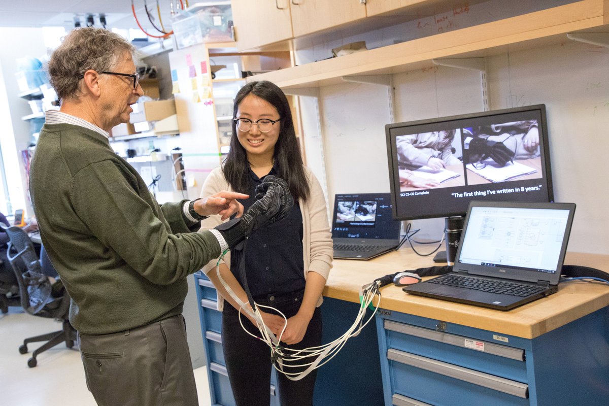 Harvard's tweet photo. We loved having @BillGates back on campus today! He toured through several robotics labs to see the latest faculty and student research, then participated in a student Q&amp;A hosted by Provost Alan Garber and  @hseas Dean Frank Doyle. https://t.co/gpgyodUIaE