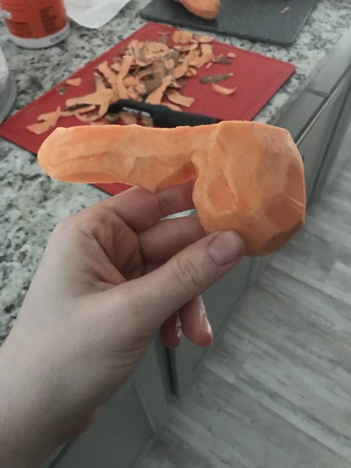 I is an artist https://t.co/ubxglJkSxF