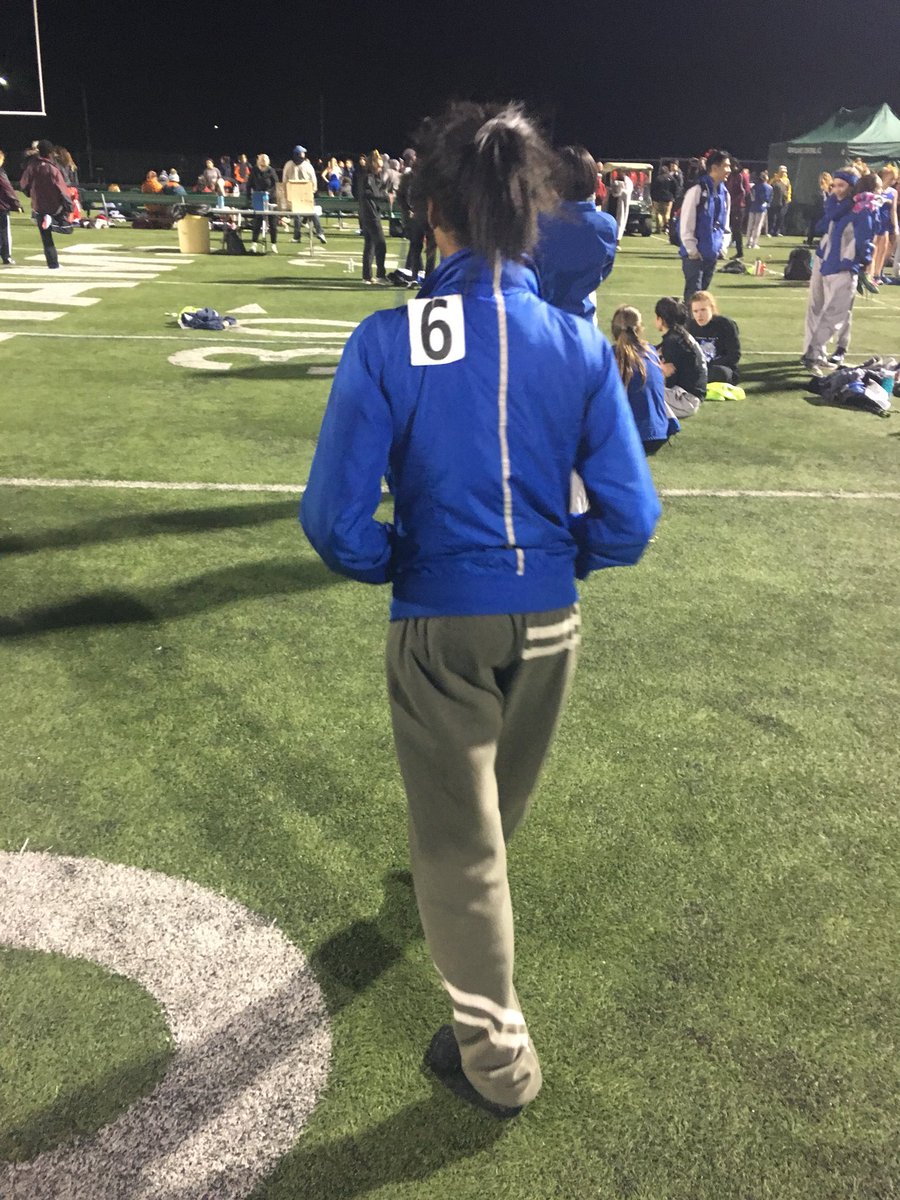 _StickerMonster's tweet image. #stickerwars @LCHSXC_TF