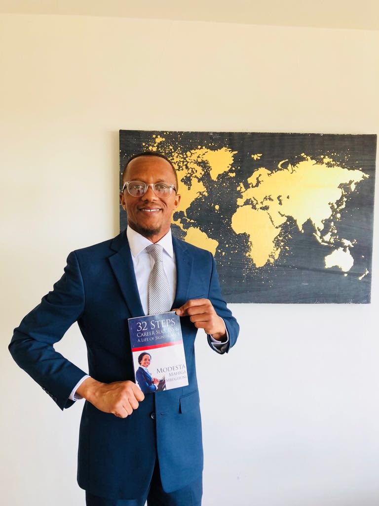 Purpose_Excel's tweet photo. “God gave every person sthing 2 start with. 2 have potential means there’s greatness in u & it’s likely longing 2b unleashed, 2b made known 2 d world, 2 bring change, 2 make a difference. But potential is only the beginning.” #32StepsBook #100MillionAfricanLeaders #MhandoMbughuni https://t.co/wWMEGLsobi