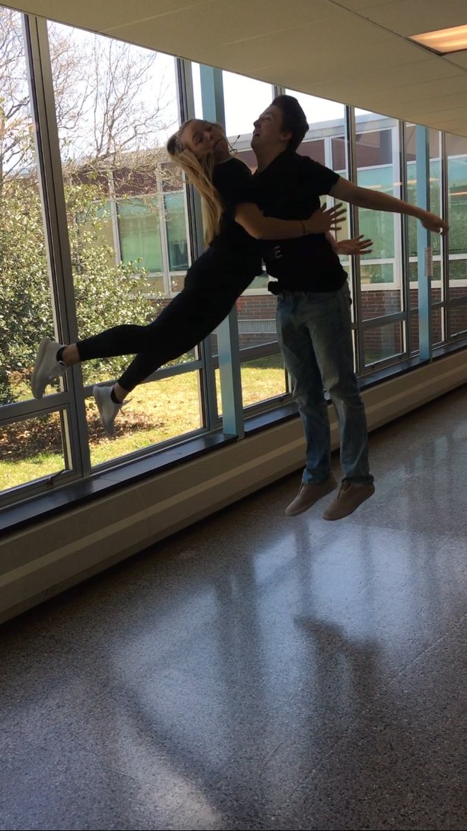 sydneyhayes_'s tweet photo. When yo escort got more ups than you👀 #WhereIsMrBoone #PeepTheDoubleChins #PartnerInCrime :')  @MRBOONEofficial https://t.co/3PZSucStyt
