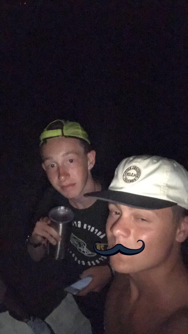 BobbyDirda's tweet photo. Happy birthday🎉 @zachjenkins__  gotta make another trip down to Cozumel!! Hope you had an awesome day🤘🏻 https://t.co/ilZB8i0sMo
