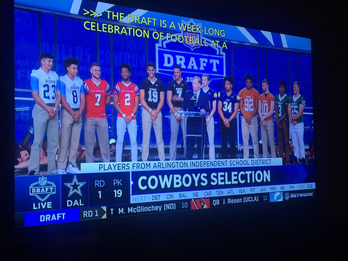 remynsees's tweet image. It was awesome to see our AISD football players representing at the NFL Draft tonight.  Congratulations to all for representing our schools.  We are proud of you!  @SamHoustonHS #SamStrong #RemynseProud @ArlingtonISD