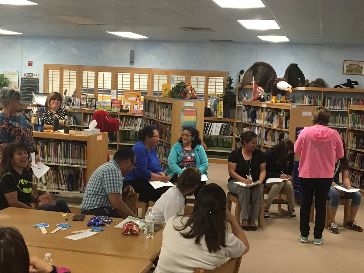 JuliaTruax's tweet photo. STAAR training scenarios at FME! @fmeeagles @elopez014 https://t.co/TXUK7RzU9Q