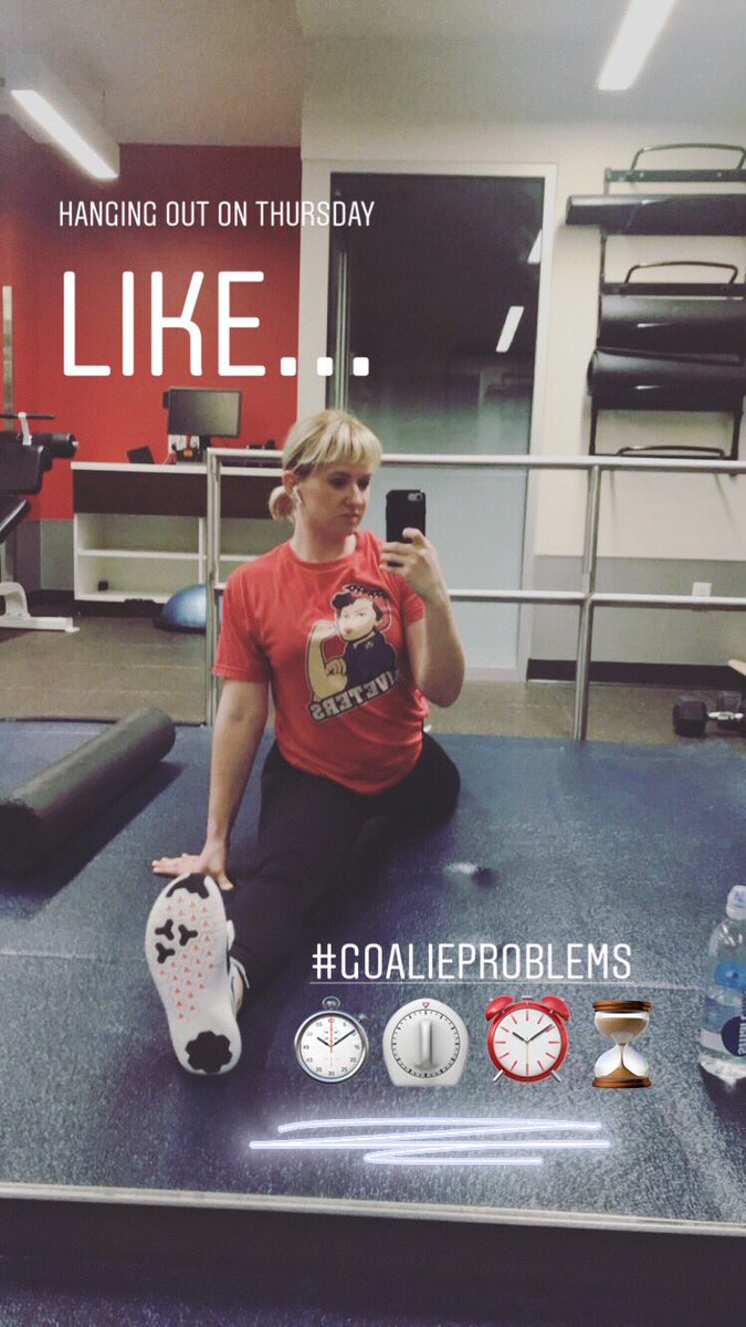 _thedailysass's tweet photo. Casual weeknight #hipmobility #postworkoutstretch #goalielife #flexibilitywork #staysassy https://t.co/PCBXMcjj9x