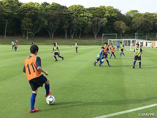 日本サッカー協会 Jfaエリートプログラムu 13トレーニングキャンプが静岡県御前崎市でスタート Jfa Jyd T Co Gyuzobfs