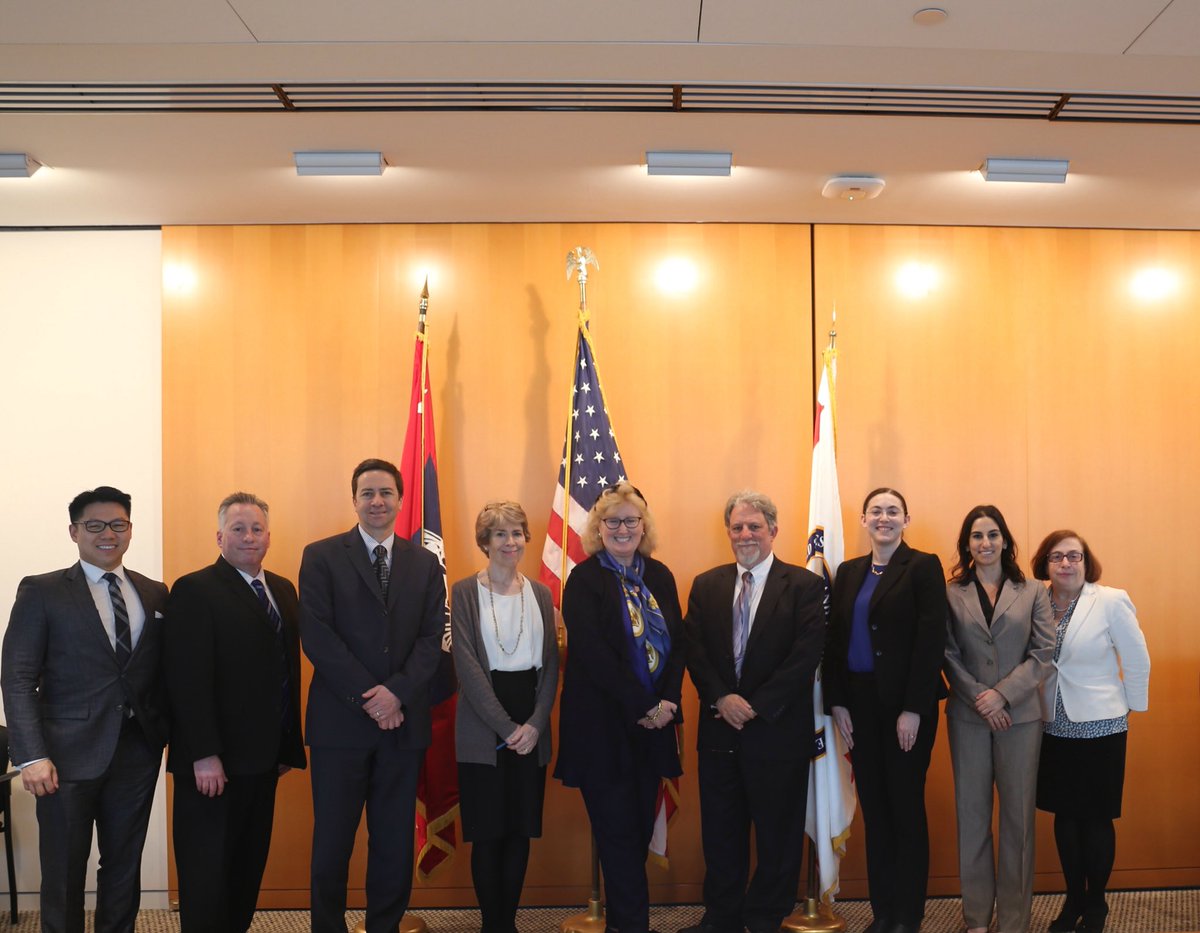 IPfixer's tweet photo. Happy IP Day everyone!!! Spent the week in DC meeting with the USPTO, Copyright Office, Judge Pauline Newman, FTC, CCIPS, IPEC and more! #IPDay #IPRocks https://t.co/JOM0l0HTqW