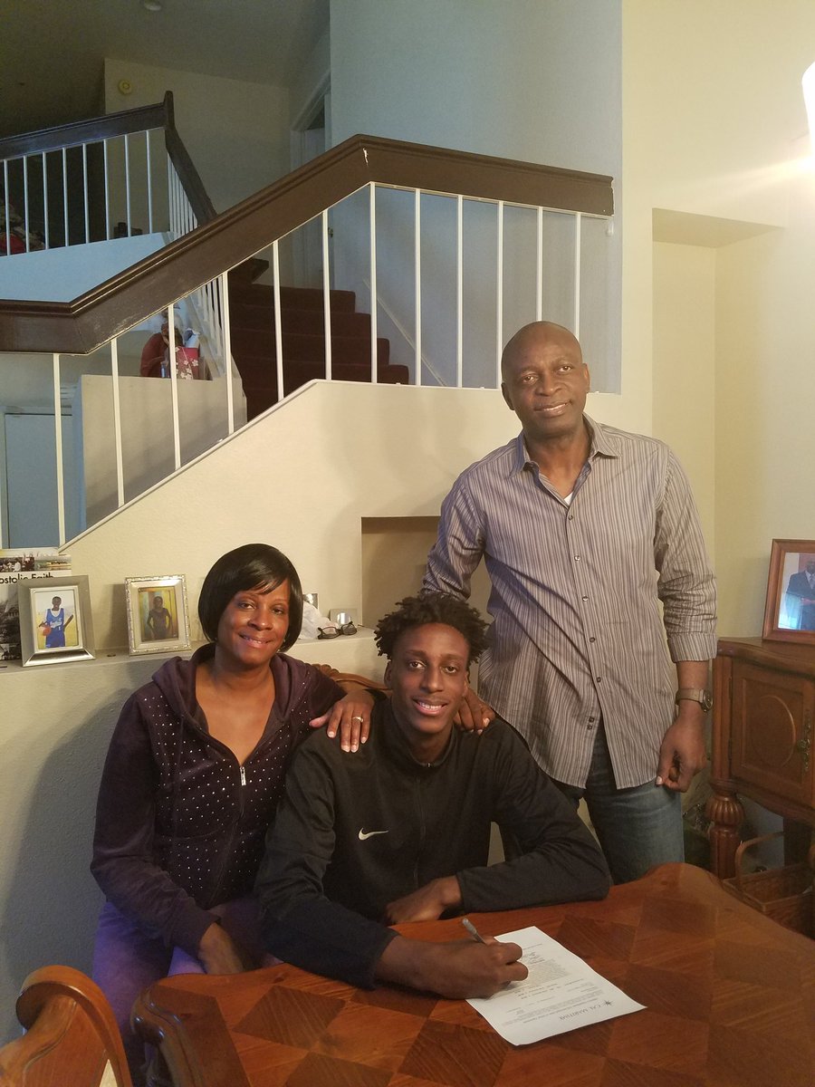 MattEssien21's tweet image. It's OFFICIAL #SignSealedDelivered #GoKeelhaulers @bbrooney @prodigyathlinst