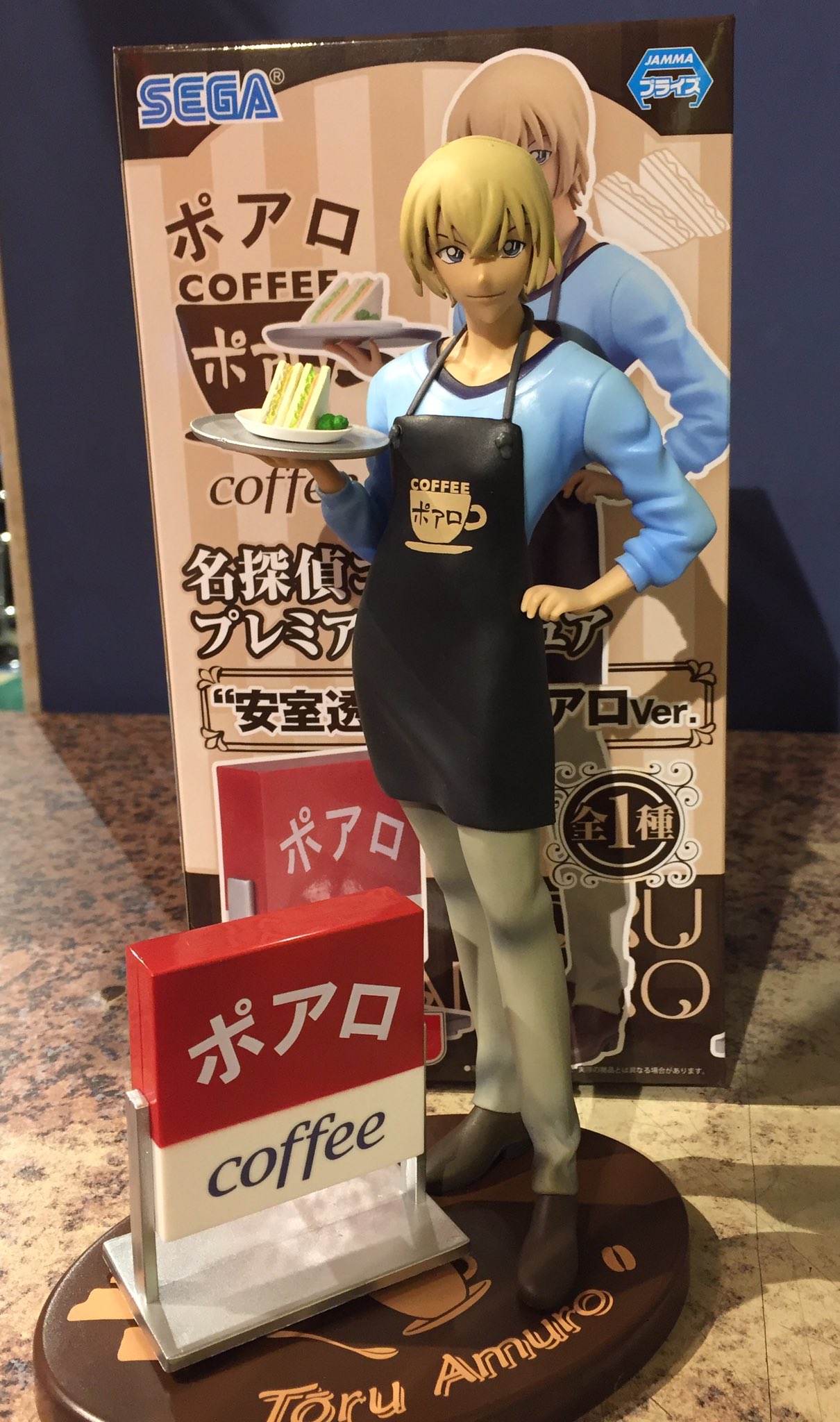 タイステ 浅草店 名探偵コナン プレミアムフィギュア 安室透 喫茶ポアロver を入荷しました 先日 アニメでも登場したのが記憶に新しいですね 看板がリアルですw タイトー 浅草 名探偵コナン 安室透 フィギュア T Co Mqwui4xkrr Twitter
