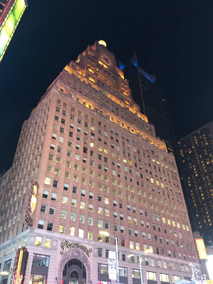 laurenumber1's tweet photo. Welcome to New-York 😊🗽✈️🏙 https://t.co/gVmhnYfM6m