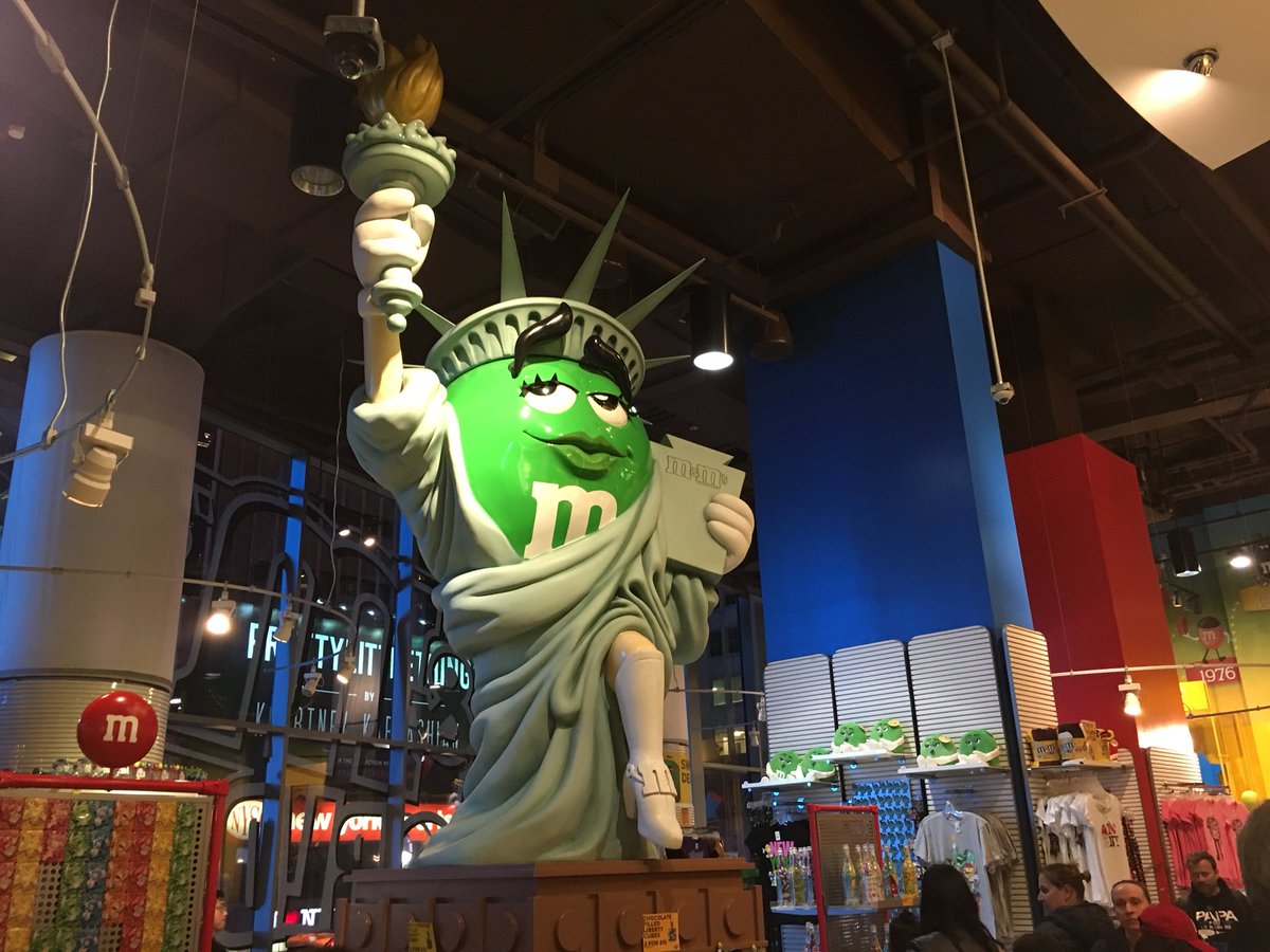laurenumber1's tweet photo. Welcome to New-York 😊🗽✈️🏙 https://t.co/gVmhnYfM6m