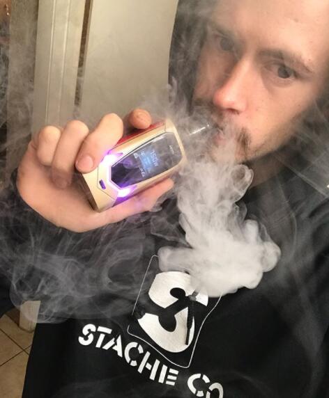 shulaochen's tweet photo. #ijoy #avenger270 #vape #vapefam #vapecommunity #vapeon #vaper #vapelyfe #vapelife #cloudchaser #vapetricks #vapers #smoke #bearded #vapography #vapestagram #instavape #weoutheredoe #tricklyfe #trickerspotlight #tricks #vapelove #driplyfe #dripstagram
#beard #handcheck #ejuice https://t.co/h6mJSDsN3C