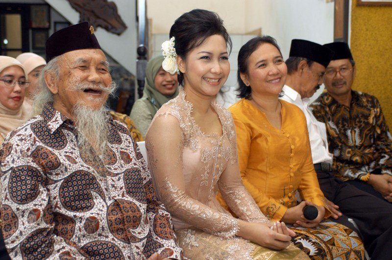 Restu Bapak dindashimmerinc136863920.wordpress.com/2018/04/27/res…
