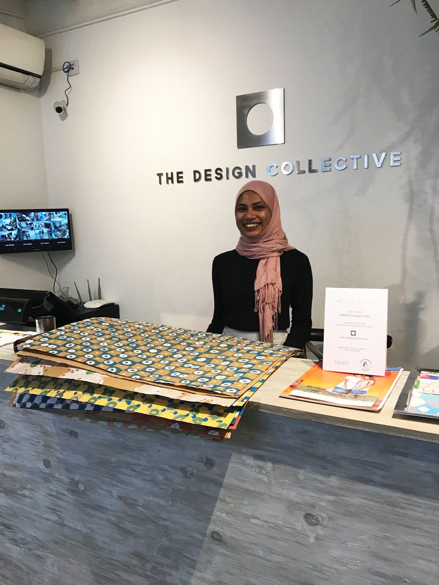BooteekSL's tweet photo. Our wrapping paper is now at The Design Collective! 😊 They are made from up-cycled tea paper and have been hand painted by adults with special needs. They are very special to us and are embedded with a lot of love and good vibes🤗 #booteeksl #thedesigncollective #paintandsmile https://t.co/F2EaItIH3j