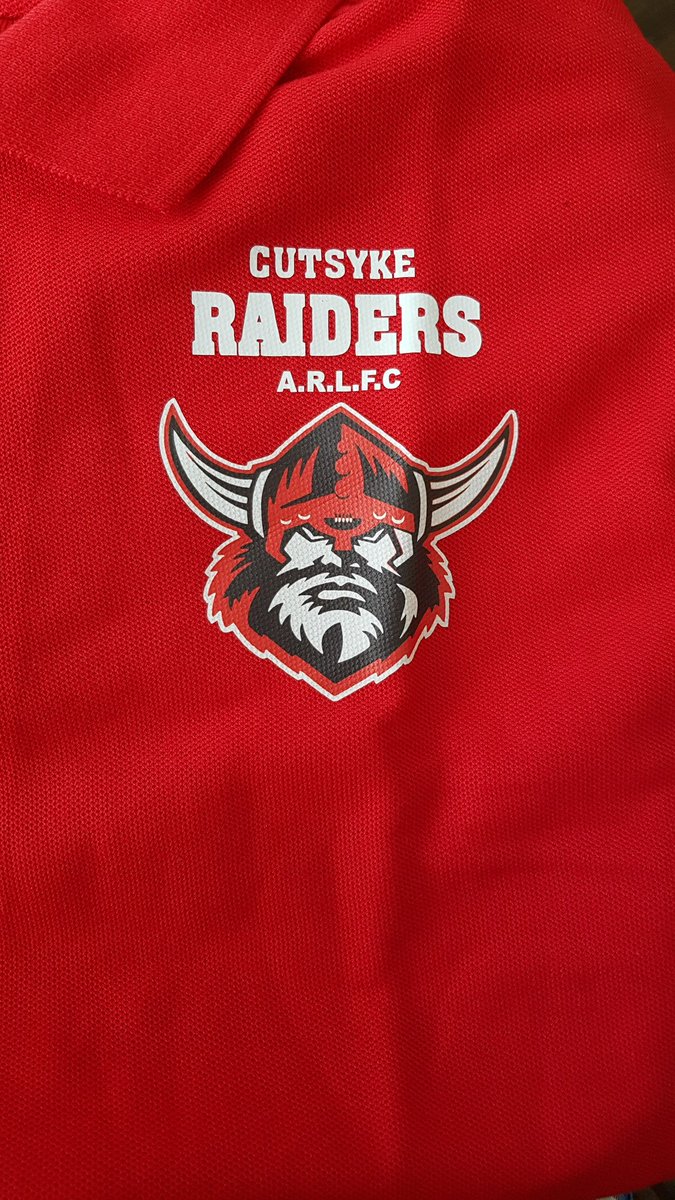 lellis0611's tweet photo. @CutsykeRaiders a old but new team member. Hope yous dont mind, he adores the ground you lads walk on! #coneboy #littlefest https://t.co/C4SCK5Csoo