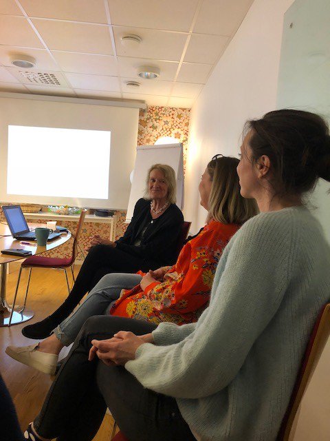 aplusscience's tweet image. Listening to amazing Meg Tivéus at monthly staff meeting, also board member at @aplusscience. Lyssnar på fantastiska Meg Tivéus, som även ingår i styrelsen. Tacksamma för den erfarenhet och support vi får ta del av. #lifesciencesweden
