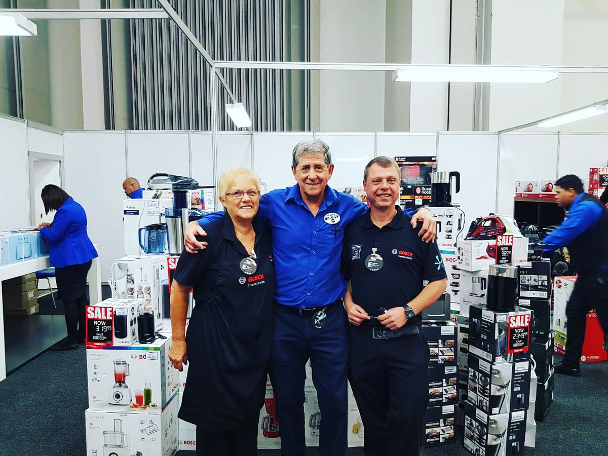 Allan_Hirsch's tweet photo. Having some fun with the @BOSCHH team Herschel and Shirley at @decorexSA in Cape Town #decorexct #decorex2018 https://t.co/XdubgTOlKv