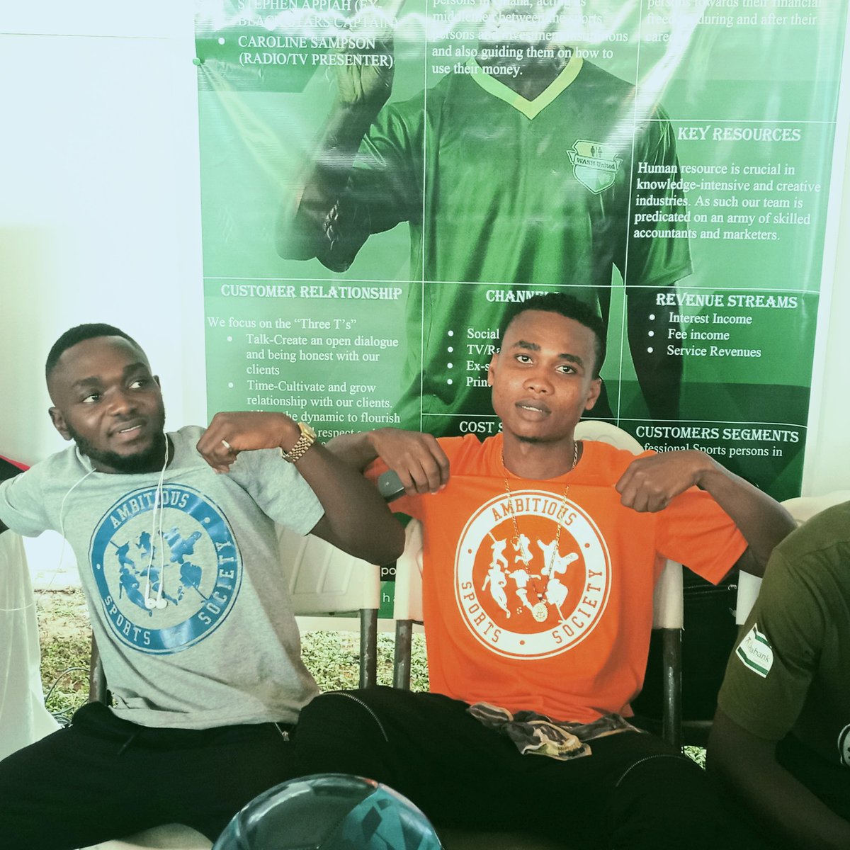 NiiKlortey's tweet photo. It getting lit here๐ฅ๐ฅ๐ฅ
#managementday39 #ASS @Rafurl @ambitiousports_ @Gacheampong https://t.co/NzNQWj2wWQ