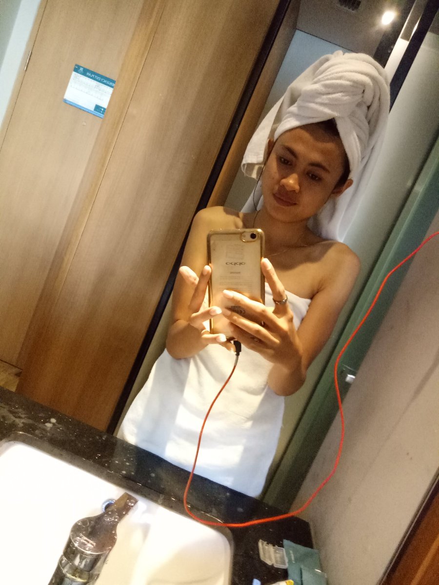 LusyJuni's tweet photo. Open boking cikarang
0895334137472
#wpcikarang
#wanitapanggilan
#wanitamalam
#kupukupumalam
#openbo
#opbo
#openbocikarang
#openboking
#esekesekcikarang
#wanitapenghibur
#includecikarang https://t.co/tOo3hz7itL