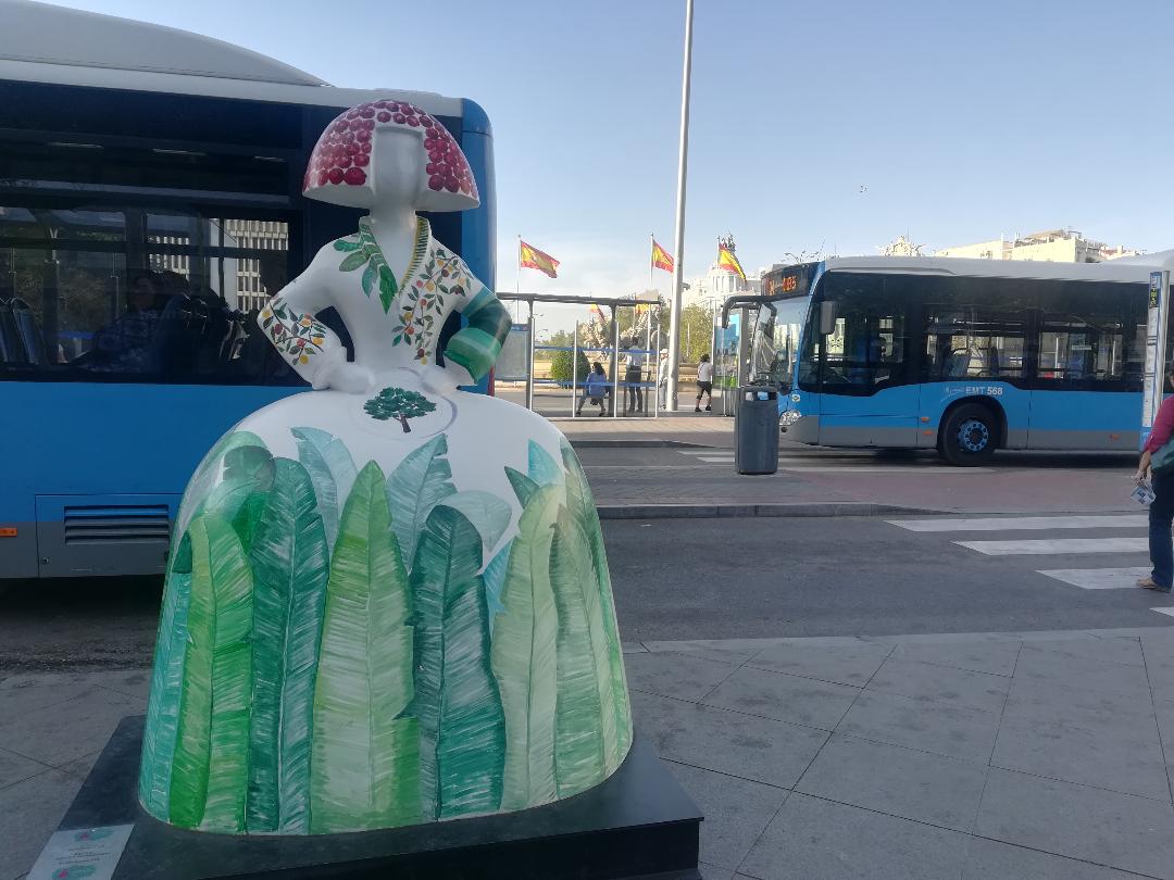 marijomanga's tweet photo. Gracias. Qué bonito paseo @meninasmadrid con su muestra #MeninasMadridGallery. Fantástico y #SiVelazquezSupiera estaría encantado. https://t.co/R6LFIiZt5a