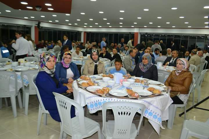 ak_iskilip's tweet photo. Kadın Kolları Başkanımız Sayın Emine Bostan ve YKÜ'lerimiz TBMM İdare Amiri, Milletvekilimiz Sayın Salim Uslu Beyefendinin icabeti ile İskilip Belediyemiz tarafından gerçekleştirilen programa  katılım sağladı. @selvacam @hmmz19 @CorumKadinlar @ilksen_kurt19 @salimuslu__ https://t.co/4UURgkYmEU