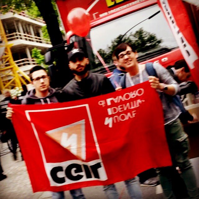 NIdiLCGIL's tweet photo. 🔥Ecco la delegazione del Coordinamento #Amazon Cgil a Berlino per sostenere la lotta dei lavoratori contro le condizioni di lavoro negli stabilimenti del Colosso #ecommerce❗️#24aprile2018
#amazonpeegate #amazonrespectworkers #rightsforamazonworkers
https://t.co/elI4sfNoFo https://t.co/VRr1zCRbRp