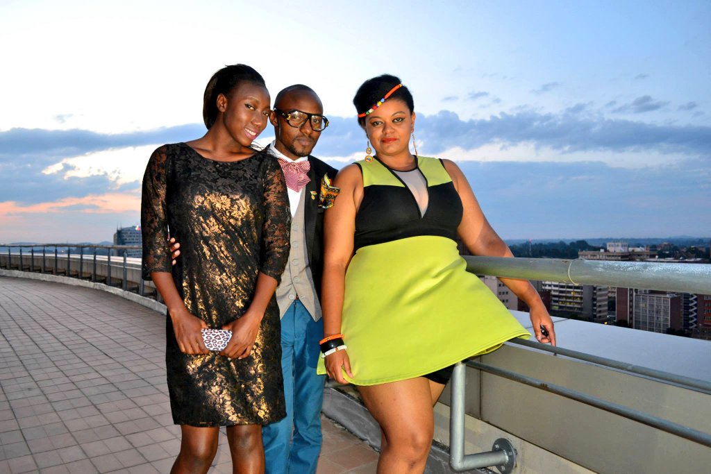 Looking at the weekend like ..... A classic from <a href="/TeapotZimbabwe/">The Teapot Zimbabwe</a> . I see you <a href="/Cocoa_rosa/">Colleen</a> and <a href="/CraigZoowie/">Craig Zoowie</a> . We need to do this again. #Friday #fbf #TeapotZim