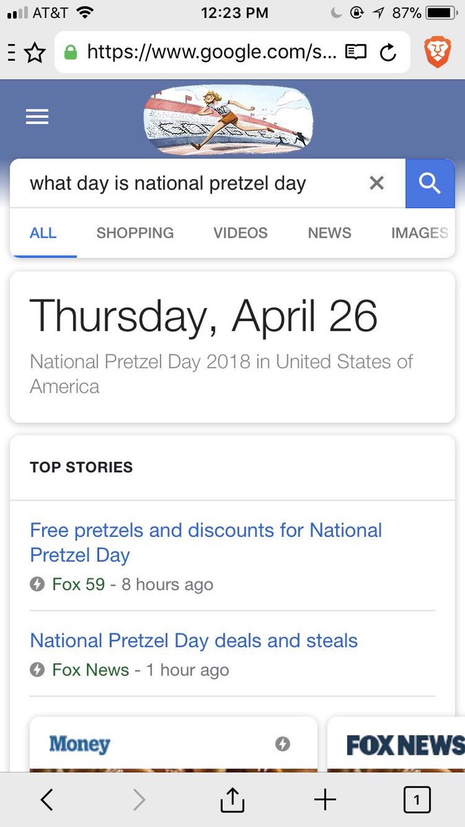 emilybratta123's tweet photo. Well I like pretzel day π₯¨ #freepretzels #nationalpretzelday https://t.co/l4T9ZbTwwT
