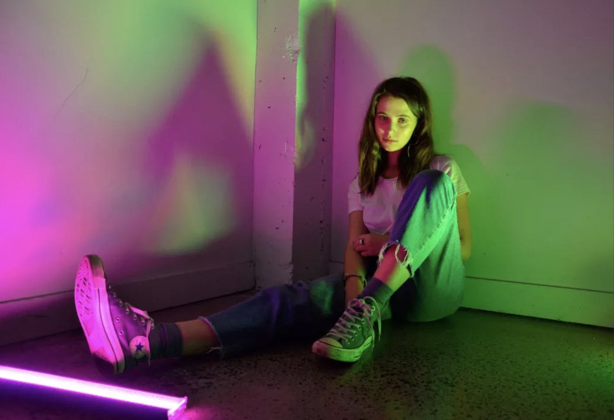 PigsAndPlans's tweet image. .@Clairo's new song "4EVER" has arrived: bit.ly/2HQFmk1