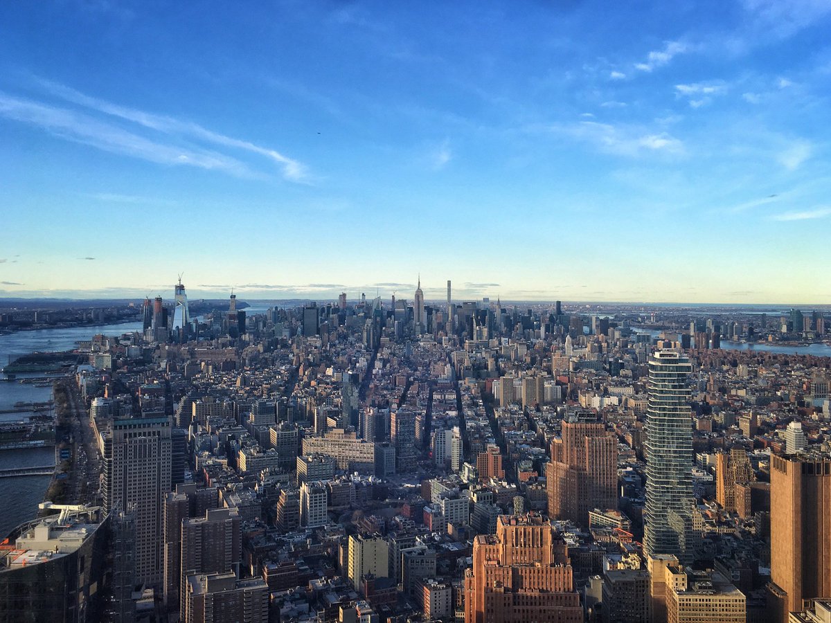 ianfoo's tweet image. Gotham, my not-so-secret crush. Thank you @asapptech and @womenwhogo for a great kickoff to @gothamgo. #golang #GothamGo #nyc #city #wtc #view #goldenhour