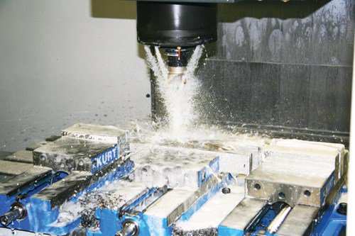 CNCMachining01's tweet photo. #Waspaloy is difficult to #machine, due to its strength, low thermal conductivity, abrasiveness and tendency to work harden. #Waspaloy #machining #service has a turning #machinability rating of 1.0 (bar, forge), 1.1 (cast) and a drilling machinability #NFLDraft https://t.co/MqoCZ8aq8A