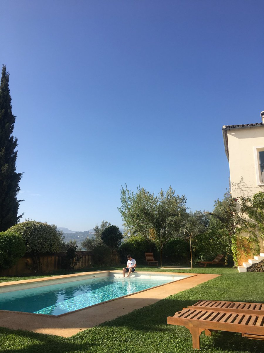 DogCraig's tweet image. 