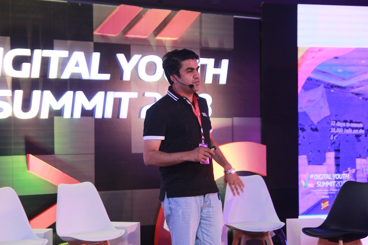 Haseeb Awan telling his success story about how he took himself From Peshawar to Silicon Valley 
#KPDYS