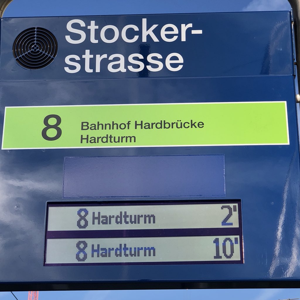 sosicles's tweet photo. Neu oder Test? Dieses Display ist deutlich schwieriger zu lesen als die aktuellen, liebe @vbz_zueri_linie - #clientscout https://t.co/D0NT9H3iqJ