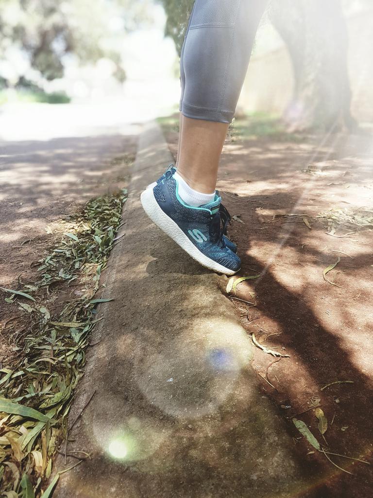 anel_oosthuizen's tweet photo. The countdown is real!! 5 days to go till flying to #TaicangChina for the Race Walking World Team Championships!
Thanks to the one and only @Skechers_SA @skechersconnect  for keeping me geared up and ready to take on that 20kms far over the waters!! #SOblessed #choosegreatness https://t.co/4ypnj6Xu9E