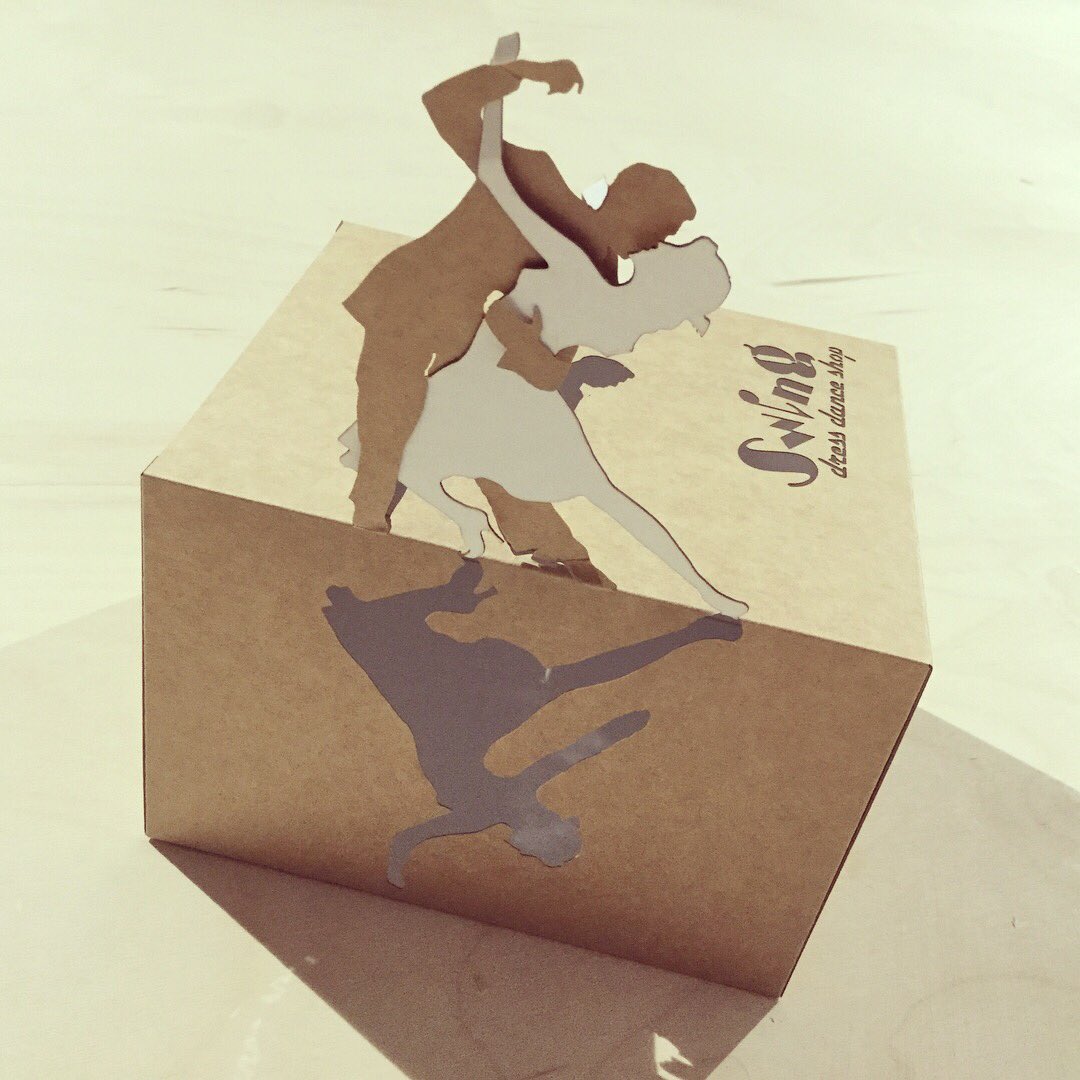 frean26's tweet photo. Vols ballar amb nosaltres?
#lasercut #frean26 #artrok https://t.co/utyomrw2Fo