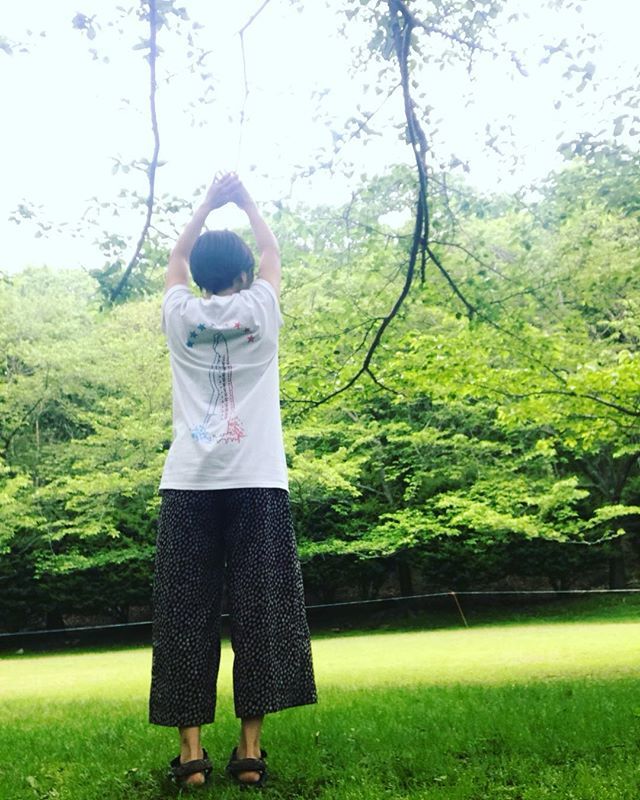 without_needle's tweet photo. @kinarimagazine New color available! 
https://t.co/RK80LCIVrC

Break a Leg by @threedemonsdesign
Cotton T shirts
silk screen print

#horazutomo #kinari #kinarimagazine  #withoutneedle #art #poster #artwork #artpiece #tattoo #tattooart #tattoodesign #tat… https://t.co/5uMsjDo87X https://t.co/7Pcf2IAM20