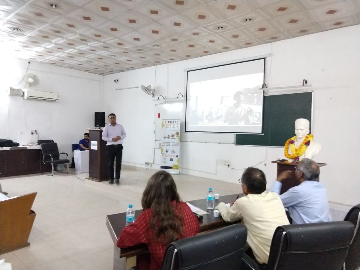 SandboxSamvidha's tweet photo. Medha Learning Foundation -Bridging the gap between Education and Employment.
#Pitchyouridea #Changemakers #Innovation #Education #Varanasi #DFIndia #Youth #Employment https://t.co/90OfDMxoqP