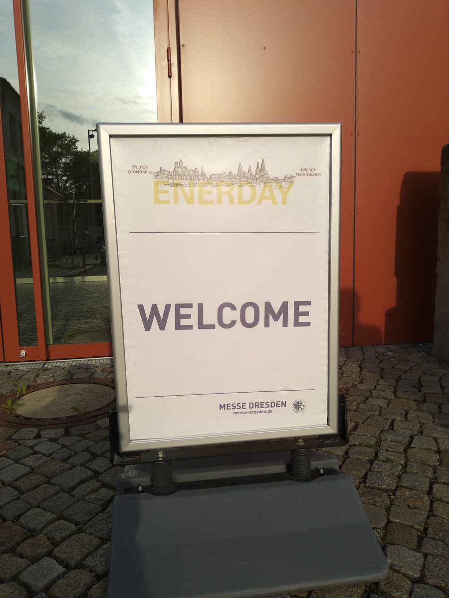 PhHauser's tweet photo. Prof. Dominik Möst opens the #ENERDAY2018 @tudresden_de @MESSE_DRESDEN https://t.co/cWSvJN4Tny