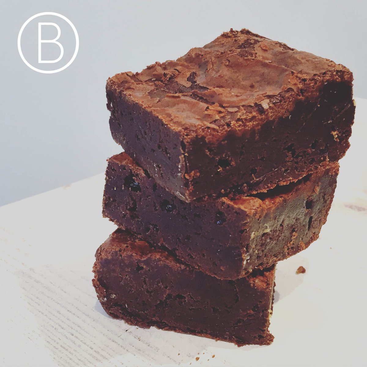 What's your favourite type of cake? We love deliciously gooey brownies here at the #BakeOut. Perfect for a lovely weekend treat.