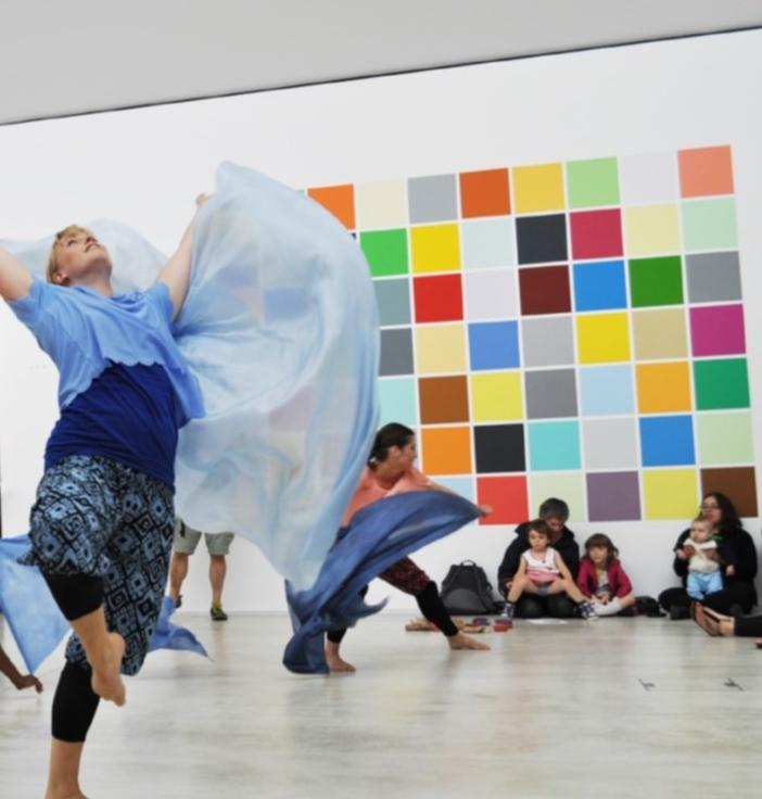 The Old Town Hall (@theoldtownhall) on Twitter photo Light Steps is an interactive dance performance for early years led by <a href="/Dancing_Strong/">DancingStrong Movement Lab</a>’s Artistic Director, Adesola Akinleye. Book both the performance & workshop for just £10! #bargain
goo.gl/tC3SNP Light Steps is an interactive dance performance for early years led by <a href="/Dancing_Strong/">DancingStrong Movement Lab</a>’s Artistic Director, Adesola Akinleye. Book both the performance & workshop for just £10! #bargain
goo.gl/tC3SNP