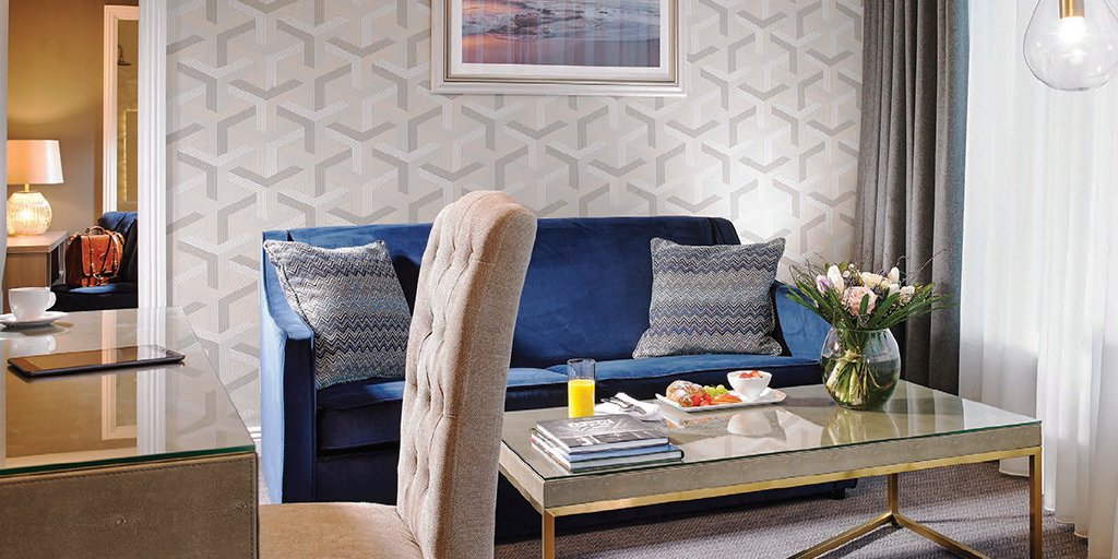 gdcinteriorsltd's tweet photo. We undertook a complete refurbishment for @CamdenCourt Charlotte and Shaw suite. Located in the heart of Dublin, the finished suites incorporate Art Deco design with city centre living. https://t.co/W622XRN0mA