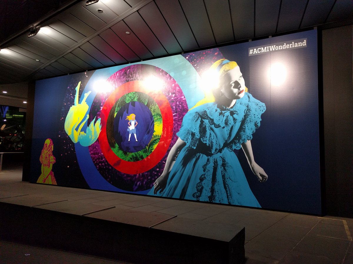 #ACMIWonderland <a href="/ACMI/">ACMI</a> #AliceInWonderland #LewisCarroll #Melbourne #WonderlandLateNights #FridayNight #DownTheRabbitHole 🎥🎶🥂❤️