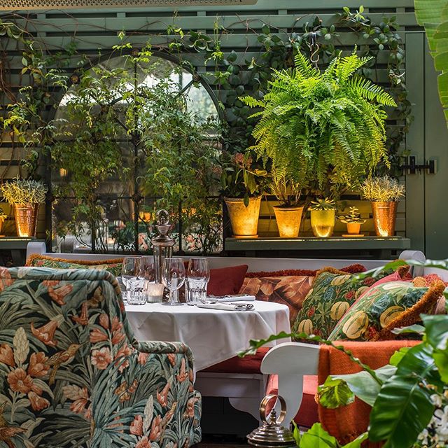 #chelsea #kingsroad #ivychelseagarden #terrace